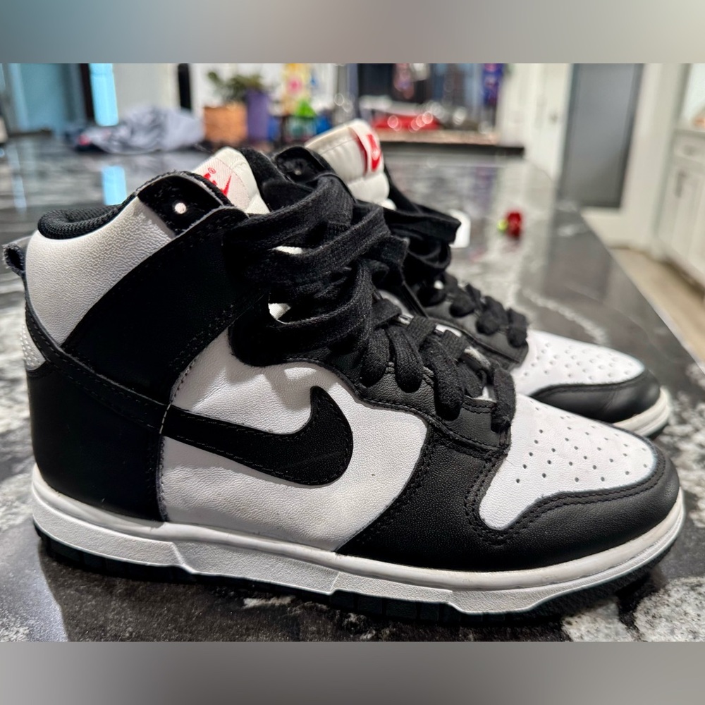 Kids Nike Dunks Black and White High-Top Sneakers